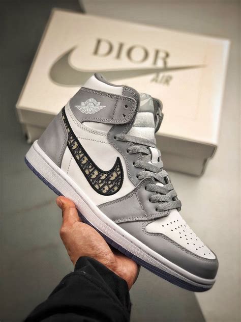 nike dior price